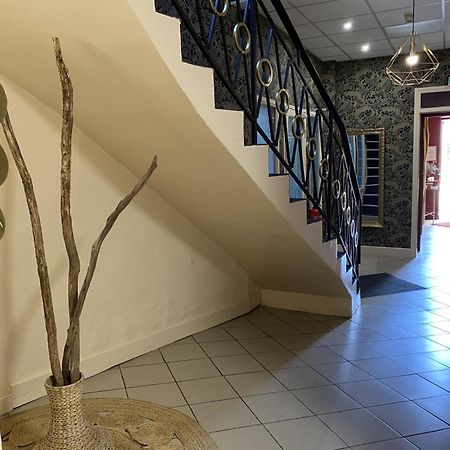 Hotel Aux Vendanges De Bourgogne 帕雷·勒·毛尼尔 外观 照片