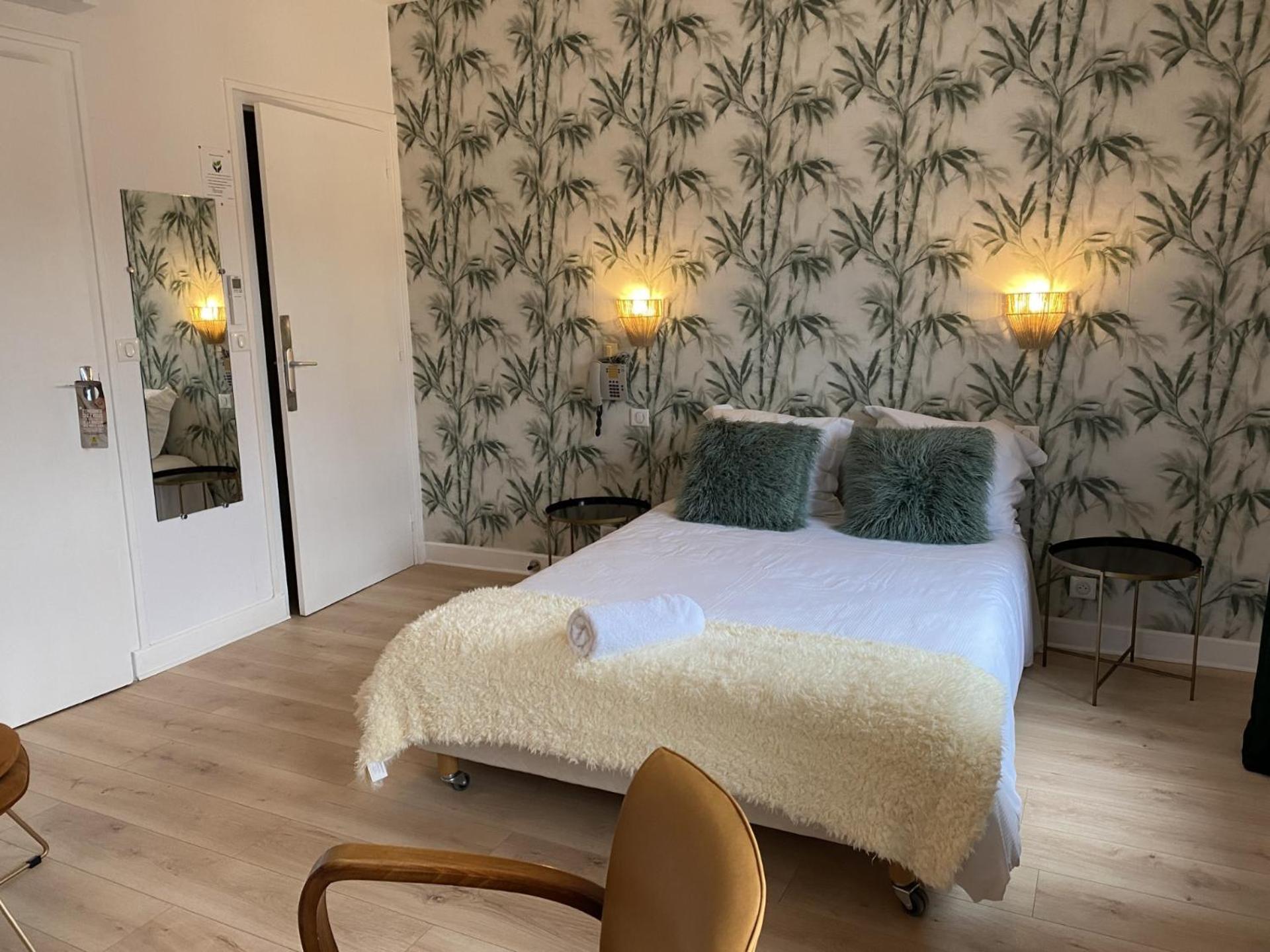 Hotel Aux Vendanges De Bourgogne 帕雷·勒·毛尼尔 外观 照片