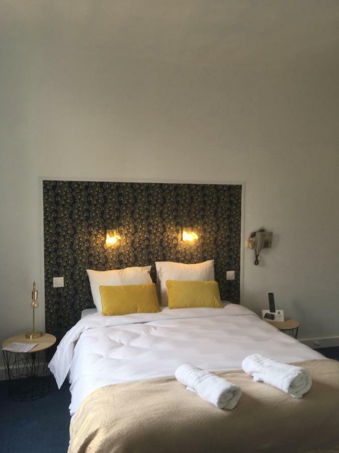 Hotel Aux Vendanges De Bourgogne 帕雷·勒·毛尼尔 外观 照片